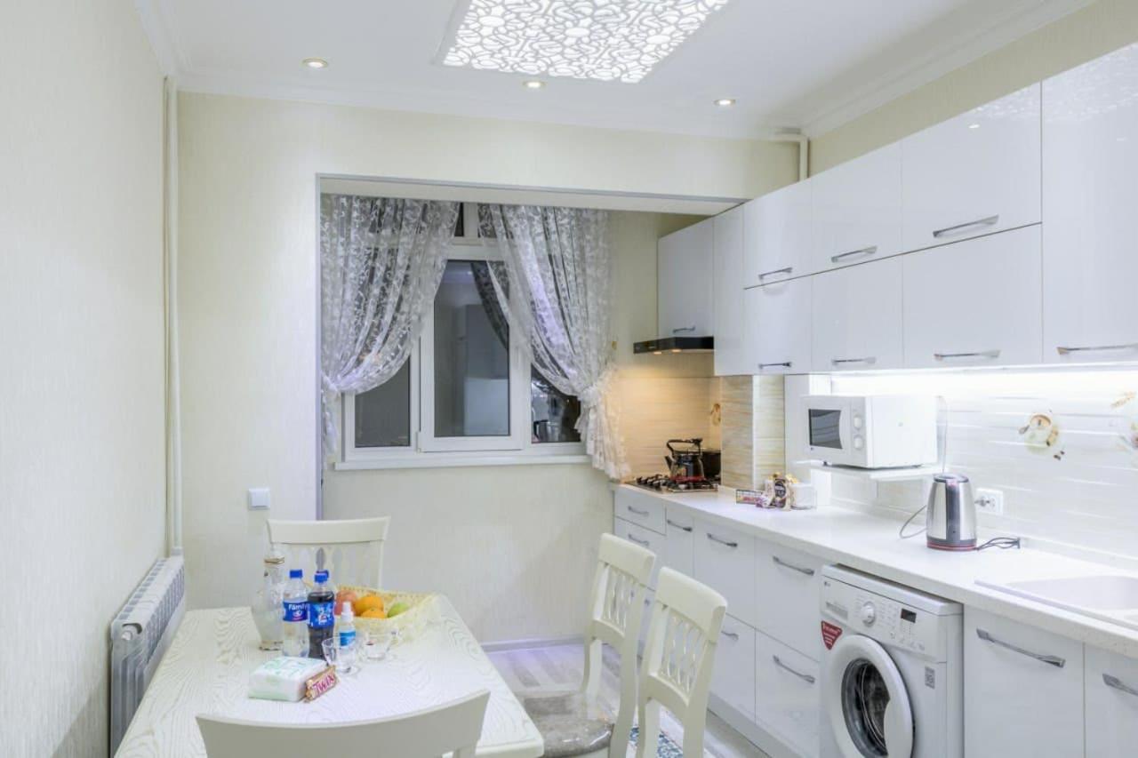 Metro Aybek Center Of Tashkent Comfort 1 Bedroom And Hall المظهر الخارجي الصورة