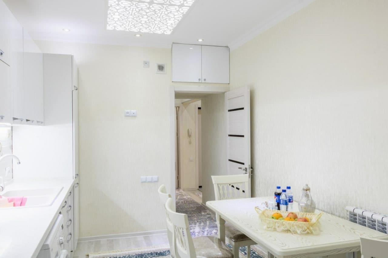 Metro Aybek Center Of Tashkent Comfort 1 Bedroom And Hall المظهر الخارجي الصورة